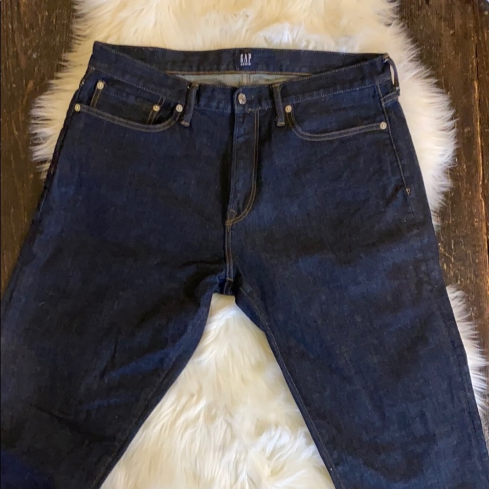 New w/o tags men’s 34x34 athletic Gap jeans